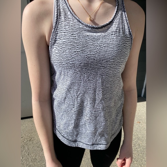 Zebra pattern tank top - Picture 3 of 4